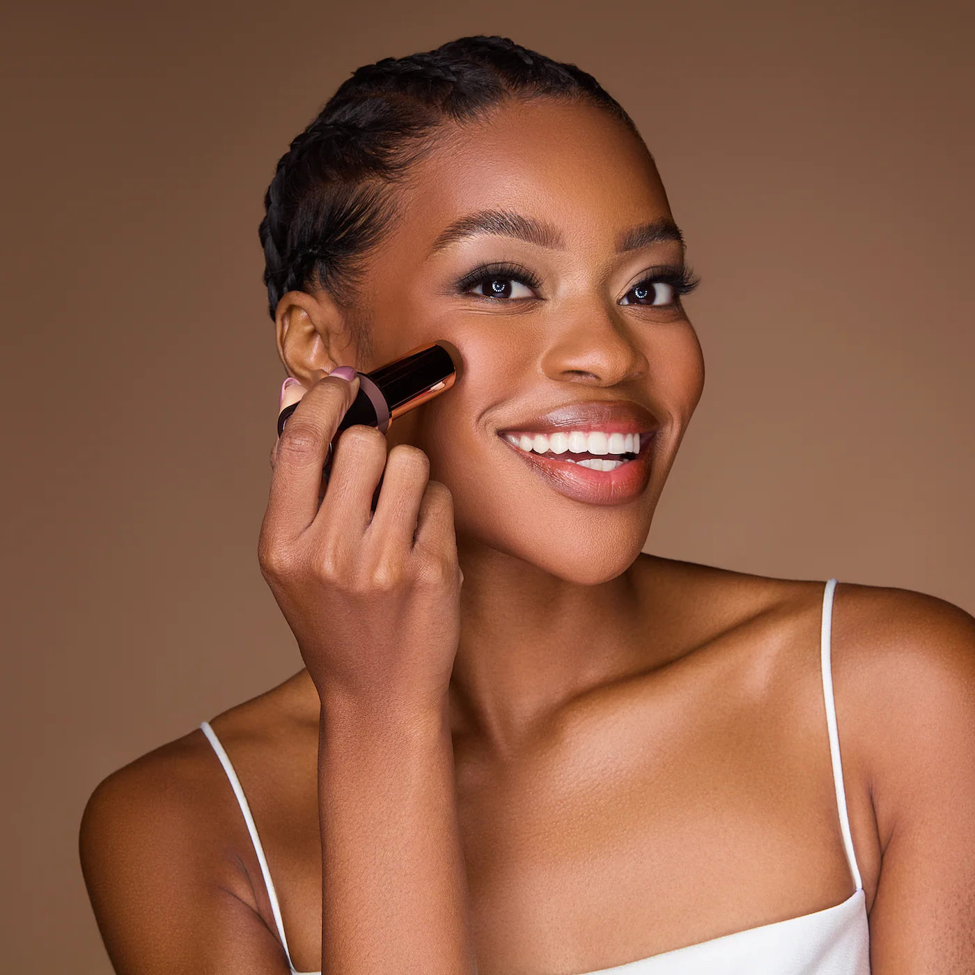 Flawless Stay Contour Sticks